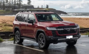 Đánh giá Toyota Land Cruiser 2025: luôn là xe của VIP
