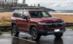 Đánh giá Toyota Land Cruiser 2025: luôn là xe của VIP