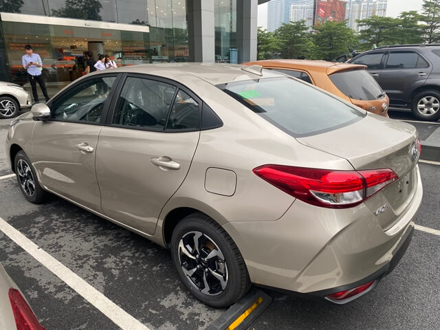 hong-xe-toyota-vios-2025