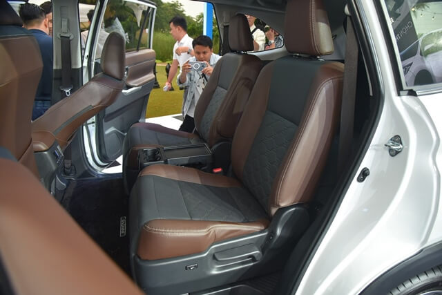 khoang-hanh-khach-toyota-innova-2025