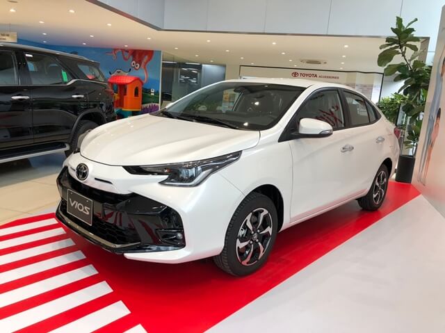 toyota-vios-2025-co-gi-moi